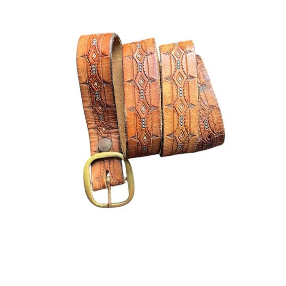 Vintage | Tan Tooled Leather Belt with Solid Brass Buckle Boho Western - Picture 1 of 10